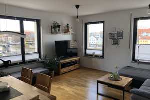 Wunderschöne 3 Zimmer Wohnung in der Regensburger Altstadt – Klostermeyergasse 1, 93047 Regensburg – Vorschaubild 1