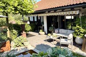 Architektur mit Charakter – modernes Einfamilienhaus mit Einliegerwohnung und schönem Bergblick – Die vollständige Adresse der Immobilie erhältst du vom Anbieter., 83346 Bergen – Vorschaubild 4