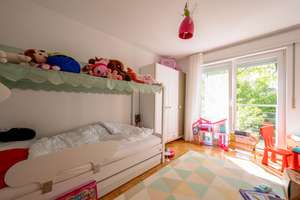 Wohnen im Grünen – außergewöhnliches Reihenendhaus in Königstein / A Unique Green Retreat in One of  – Die vollständige Adresse der Immobilie erhältst du vom Anbieter., 61462 Königstein im Taunus – Vorschaubild 5