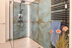 Design-Altbau mit Smart Home | Bezugsfrei | Balkon | Luxusbad | 4-Zimmer-Potenzial – 4229 Schleußig, Leipzig – Vorschaubild 5