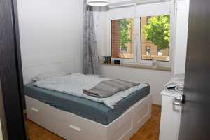 Wohnung mit Parkett und Balkon - großer grüner Innenhof - Einbauküche möglich – Further Straße 16, 9113 Chemnitz – Vorschaubild 15