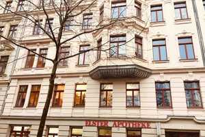 Property thumbnail 12