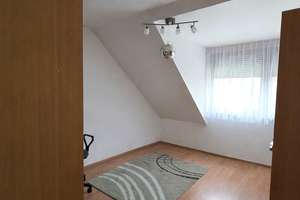Stilvoll modernisiert. Ruhig gelegen. Perfekt durchdacht – DHH mit Wellnessbereich in Porz-Langel! – Die vollständige Adresse der Immobilie erhältst du vom Anbieter., 51143 Langel, Köln – Vorschaubild 18