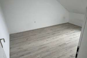 Helle drei Zimmer Wohnung in Remscheid – auf Wunsch renoviert / saniert – Stockderstrasse 89, 42857 Hölterfeld, Remscheid – Vorschaubild 4