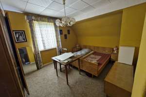 Property thumbnail 12