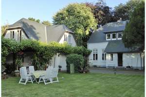 TOPZUSTAND: Repräsentative historische Stadtvilla mit Gästehaus u Pool auf einem parkartigen Areal ! – Die vollständige Adresse der Immobilie erhältst du vom Anbieter., 25813 Husum – Vorschaubild 22