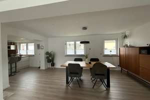 Moderne DHH  mit großem Garten, Werkstatt & 718 m² Grundstück – Die vollständige Adresse der Immobilie erhältst du vom Anbieter., 51373 Wiesdorf, Leverkusen – Vorschaubild 3