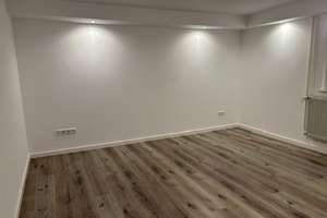 Reihenhaus sonnige Feldrandlage mit Terrasse Balkon 4,5 Zi. 138m² in Frankfurt a. M. Nieder-Eschbach – 60437 Nieder-Eschbach, Frankfurt am Main – Vorschaubild 33