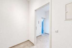 Eigennutzer - Erstbezug nach Sanierung: Helle 3-Zimmer Wohnung  mit Luxusbad, EBK, Balkon von privat – 1159 Löbtau-Nord, Dresden – Vorschaubild 3