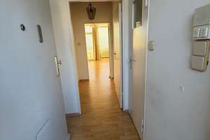 Charlottenburg! Attraktive 3-Zimmer-Wohnung mit schönem Balkon in sehr ruhiger Grünlage – Loschmidtstr. 18, 10587 Charlottenburg, Berlin – Vorschaubild 6