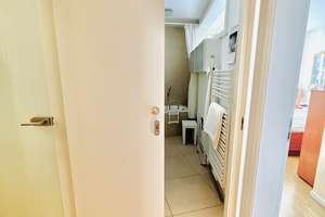 Exklusive 4-Zimmer-Wohnung mit sonnigen Süd-West Balkon (vermietet) in Düsseldorf – Schinkelstrasse 27, 40211 Pempelfort, Düsseldorf – Vorschaubild 16