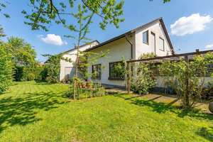 Seltene Gelegenheit in bester Lage von Limburgerhof – Die vollständige Adresse der Immobilie erhältst du vom Anbieter., 67117 Limburgerhof – Vorschaubild 1