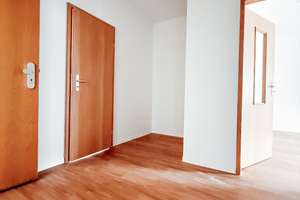 Frisch SANIERT! 3-Raum-Wohnung in Dresden – Robinienstraße 20, 1169 Gorbitz-Süd, Dresden – Vorschaubild 7