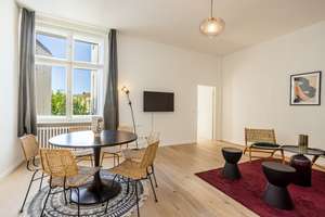 Endlich gefunden, traumhafte Altbauwohnung mit Balkon im  bayrischen Viertel in Wilmersdorf – Die vollständige Adresse der Immobilie erhältst du vom Anbieter., 10717 Wilmersdorf, Berlin – Vorschaubild 4