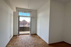 * moderne 2-Raumwohnung mit Balkon u. Einbauküche * – Die vollständige Adresse der Immobilie erhältst du vom Anbieter., 1277 Striesen-Ost, Dresden – Vorschaubild 4