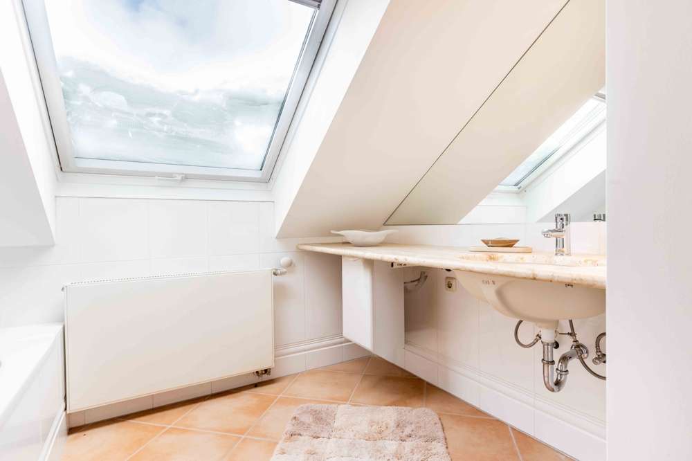 Immobilie in Alling - Top gepflegtes Reihenmittelhaus mit 4,5 Zimmern inkl. Hobbyraum, Sauna  und Garage - Bild 5