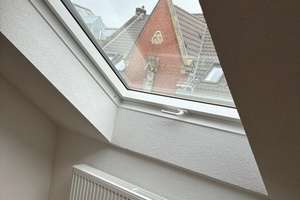 Kernsanierte Dachgeschosswohnung  in Alt-Heerdt - ruhig und 400m zum Rhein – Alt-Heerdt 26, 40549 Heerdt, Düsseldorf – Vorschaubild 6