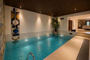 Exklusiver villenartiger Bungalow mit privater Wellnessoase und Künstler-Unikat in Krefeld-Verberg – Die vollständige Adresse der Immobilie erhältst du vom Anbieter., 47802 Verberg, Krefeld – Vorschaubild 13