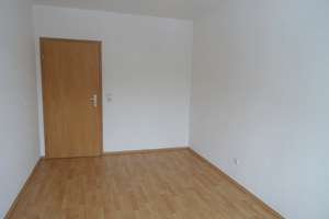 Moderne sonnige 2-R-Wohnung mit Einbauküche im 1.OG mit Balkon + PKW-Stellplatz – Clausstraße 101, 9126 Lutherviertel, Chemnitz – Vorschaubild 12