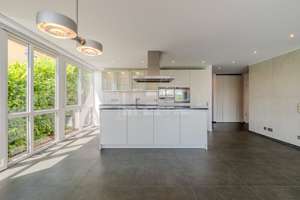 ***Großzügige Maisonette-Wohnung mit sonnigem Balkon, Terrasse und Garten*** – Die vollständige Adresse der Immobilie erhältst du vom Anbieter., 70184 Frauenkopf, Stuttgart – Vorschaubild 5