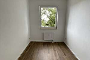 Frisch sanierte 4-Raum-Wohnung mit Balkon! – Oebisfelder Straße 7, 39126 Rothensee, Magdeburg – Vorschaubild 15