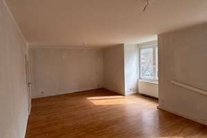 Lichtdurchflutete 2,5-Zimmer-Wohnung im 1. Obergeschoss in Gelsenkirchen-Ückendorf! – Bochumer Straße 247, 45886 Ückendorf, Gelsenkirchen – Vorschaubild 2