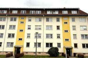 2-Raum Wohnung mit Balkon und Stellplatz in Chemnitz/Reichenbrand – Talstraße 64, 9117 Reichenbrand, Chemnitz – Vorschaubild 1