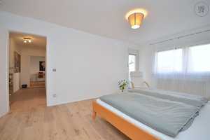 Zwischenmiete: Modern möblierte Wohnung mit Balkon und Internet in Stuttgart Münster – Stuttgart – Vorschaubild 6