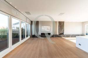 Luxus- Penthouse mit 306 m², Dachgarten und privatem Spa – Die vollständige Adresse der Immobilie erhältst du vom Anbieter., 10715 Wilmersdorf, Berlin – Vorschaubild 4