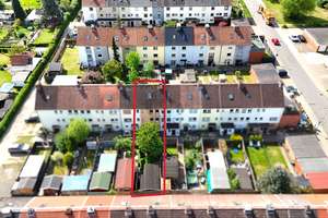 NEUER PREIS - REIHENHAUS MIT GARTEN UND PAKPLATZ IN PEINE – Die vollständige Adresse der Immobilie erhältst du vom Anbieter., 31228 Peine – Vorschaubild 13