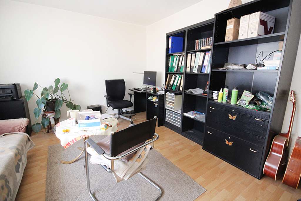 Immobilie in Tangerhütte - Viel Platz für die Großfamilie: Freistehendes Einfamilienhaus mit großem Garten in Kehnert - Bild 2