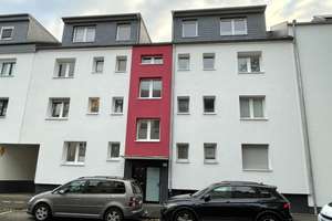 Lev.-Opladen: 2. OG, helle 3-Zi., 75-qm-Stadtwhg., Fensterbad, Parkett, Südbalkon, Nähe Bhf.