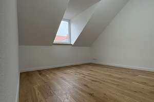 Top sanierte Wohnung mit Balkon in Nähe der Eilenriede! – Bütersworthstraße 19, 30161 Oststadt, Hannover – Vorschaubild 2