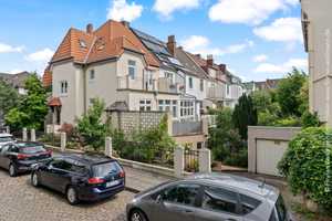 Bremen - Weidedamm | Reizvolles Altbremer Haus mit vielen originalen Ausstattungselementen in bester – Bremen – Vorschaubild 42
