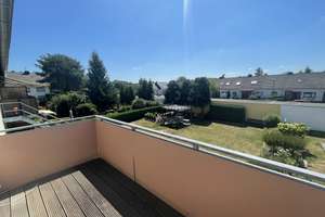 Gut angebundene 2- Zimmerwohnung mit Balkon und Gartennutzung – Rosenstr. 8, 51143 Zündorf, Köln – Vorschaubild 1