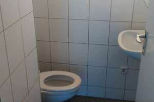 *umfangreich renoviert* *eigener Balkon* *allg. Garten* *Parkplatz mögl.* – Am Zehnthof 38, 45139 Frillendorf, Essen – Vorschaubild 2
