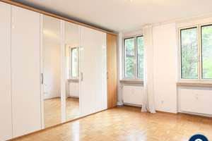 AIGNER - Familienglück in Bogenhausen – Großzügige 4-Zimmer-Wohnung mit Loggia und Balkon