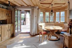 Exklusive Villa mit unverbaubarem Weitblick – Die vollständige Adresse der Immobilie erhältst du vom Anbieter., 84036 Achdorf, Landshut – Vorschaubild 8