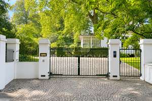 Historischer Charme! Moderne Ansprüche! Große Tiefgarage! Beste Lage! – Die vollständige Adresse der Immobilie erhältst du vom Anbieter., 22609 Nienstedten, Hamburg – Vorschaubild 2