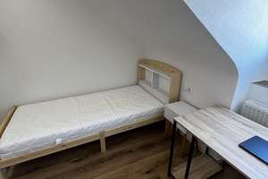 Vollmöbliertes WG-Zimmer nähe Stadtzentrum Heilbronn frei ab sofort – Käferflugstraße 24, 74076 Heilbronn, Heilbronn – Vorschaubild 3