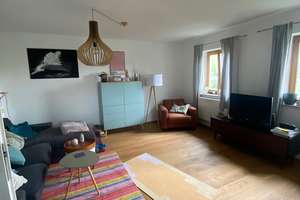 Suche Nachmieter für helle 2-Zimmer-Wohnung mit großzügigem Wohnbereich & Küche in Putzbrunn – 85640 Putzbrunn – Vorschaubild 3