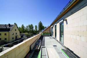 Maisonette der Extraklasse – mit offener Galerie und zwei Dachterrassen am Marienbergpark – Die vollständige Adresse der Immobilie erhältst du vom Anbieter., 90425 Thon, Nürnberg – Vorschaubild 6