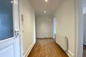 Exklusive 2-Zimmer-Altbauwohnung im Stuttgarter Süden – Die vollständige Adresse der Immobilie erhältst du vom Anbieter., 70180 Lehen, Stuttgart – Vorschaubild 2