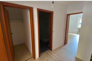 Helle 2,5-Zimmer-Wohnung mit Balkon & Hochparterre in Top-Lage von Karlsruhe-Durlach – 76227 Durlach, Karlsruhe – Vorschaubild 5