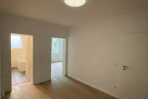 DOMINI bietet:  Möchengladbach-Zentrum! Schicke neu renovierte 3 Z-Wohnung im 2. OG! – Sittardstrasse 53, 41061 Gladbach, Mönchengladbach – Vorschaubild 8