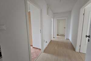 3-Zimmer-Wohnung mit Loggia und GARTEN, Niedrigenergiehaus, Einbauküche – Lütthörn 12, 24340 Rendsburg-Eckernförde (Kreis) – Vorschaubild 4