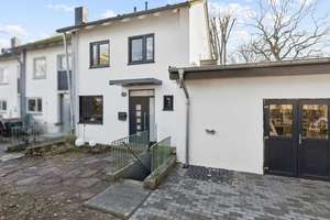 Gemütliches, toll saniertes Reihenendhaus mit viel Ausbaupotential in Hamburg-Langenhorn – Die vollständige Adresse der Immobilie erhältst du vom Anbieter., 22415 Langenhorn, Hamburg – Vorschaubild 2