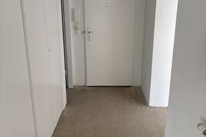 Wohnung mit Balkon // EG 1. Mieteinheit von rechts – Hallesche Str. 20, 38444 Westhagen, Wolfsburg – Vorschaubild 9