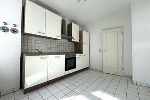Helle 2-Raum-Wohnung mit Tageslichtbad, Einbauküche und Gemeinschaftsgarten – Kreherstraße 13, 9126 Gablenz, Chemnitz – Vorschaubild 4