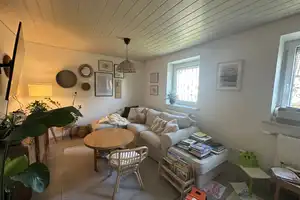 Renovierte kl. Doppelhaushälfte mit großem, gepflegtem Garten, Garage und Gartenhaus! – Kirschenweg 0, 86169 Augsburg – Vorschaubild 7
